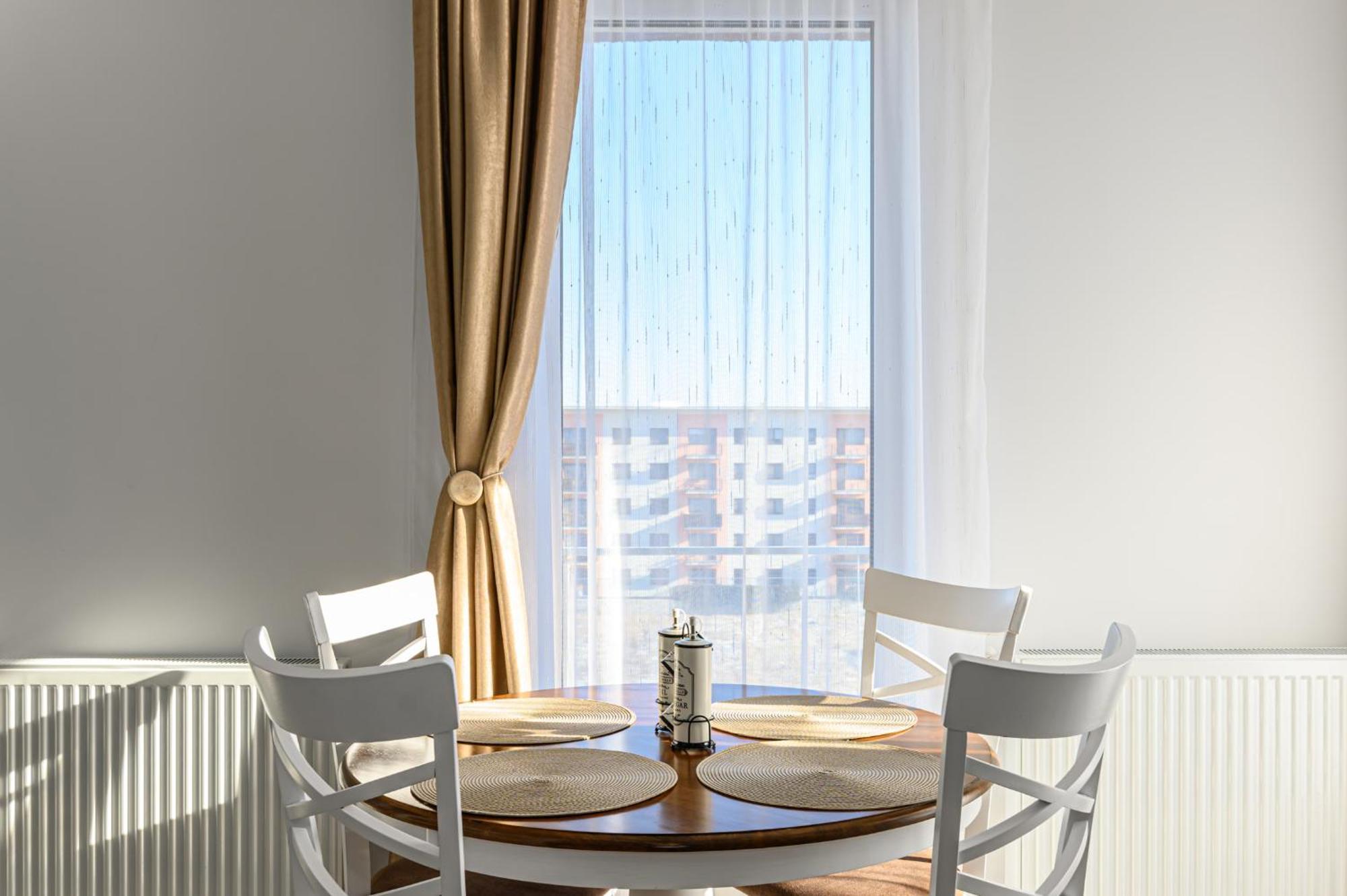 Mabu Apartment Brassó Kültér fotó